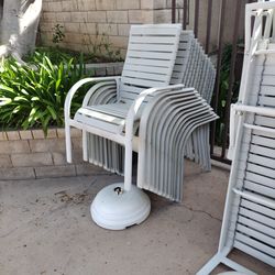 Outdoor Pool Yard Chairs