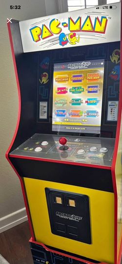 PAC MAN 1UP PLUS