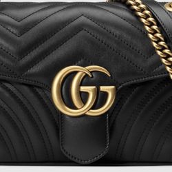 GUCCI GG Marmont quilted leather Ishoulder bag!! 