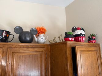 Minnie Mickey Disney kitchen decor