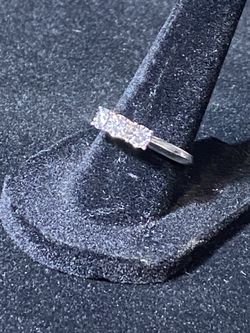 White Gold Diamond Ring 