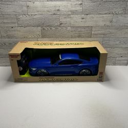 Signature Edition Full Function Blue ‘2015 Ford Mustang GT Radio Control • Plastic Car 27 / 49 MHz • Made in China Scale 1:14 