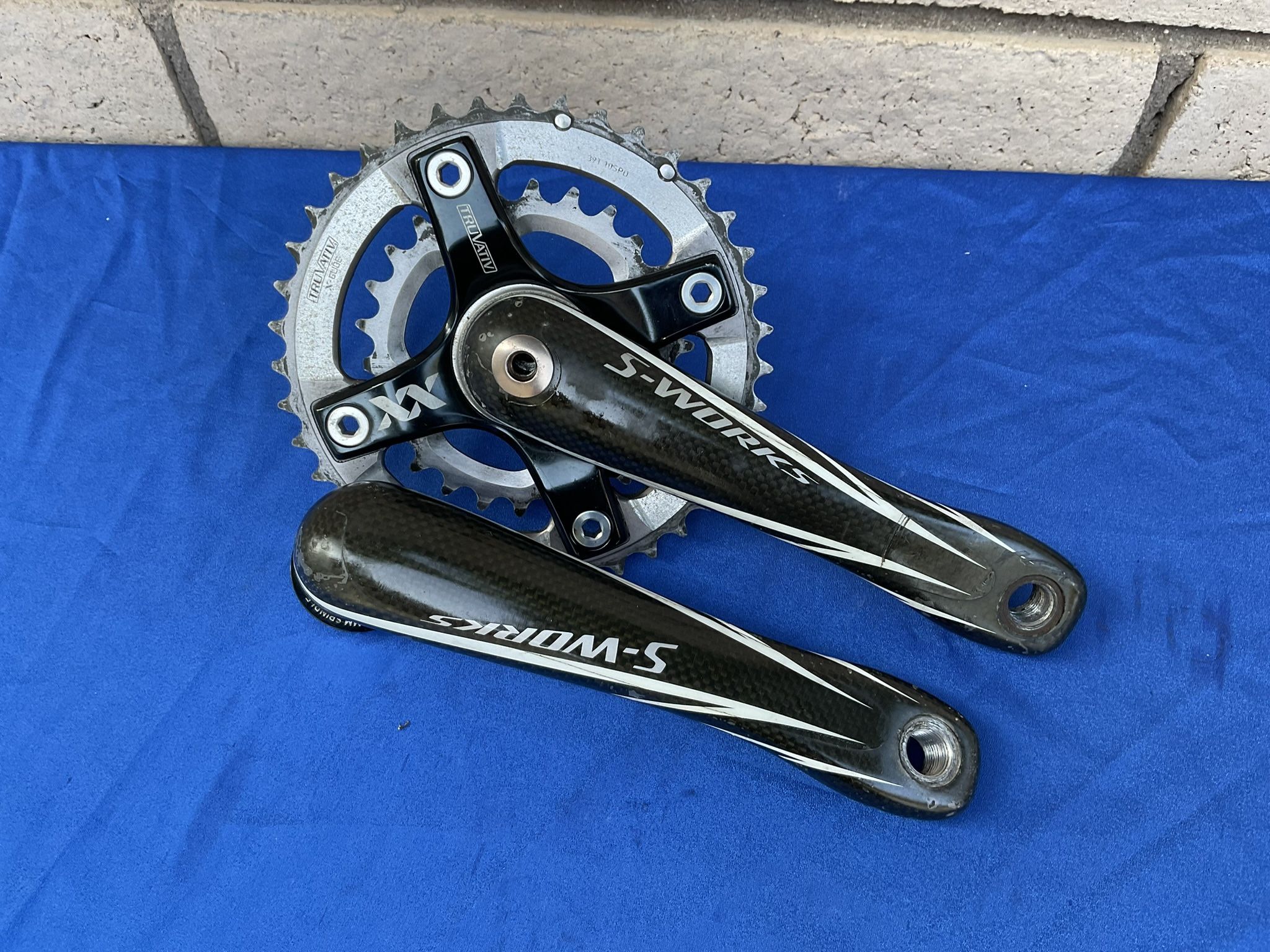Specialized S-Works 175mm Carbon Fact Crankset In Nice Condition BB30 Double 