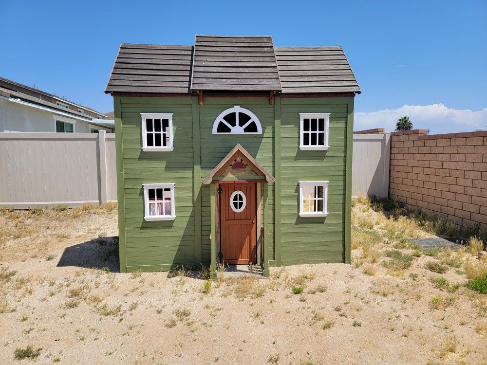 Huge Playhouse for Sale in Menifee, CA OfferUp