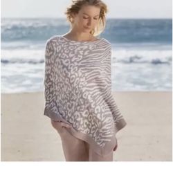 Barefoot Dreams One Size Poncho