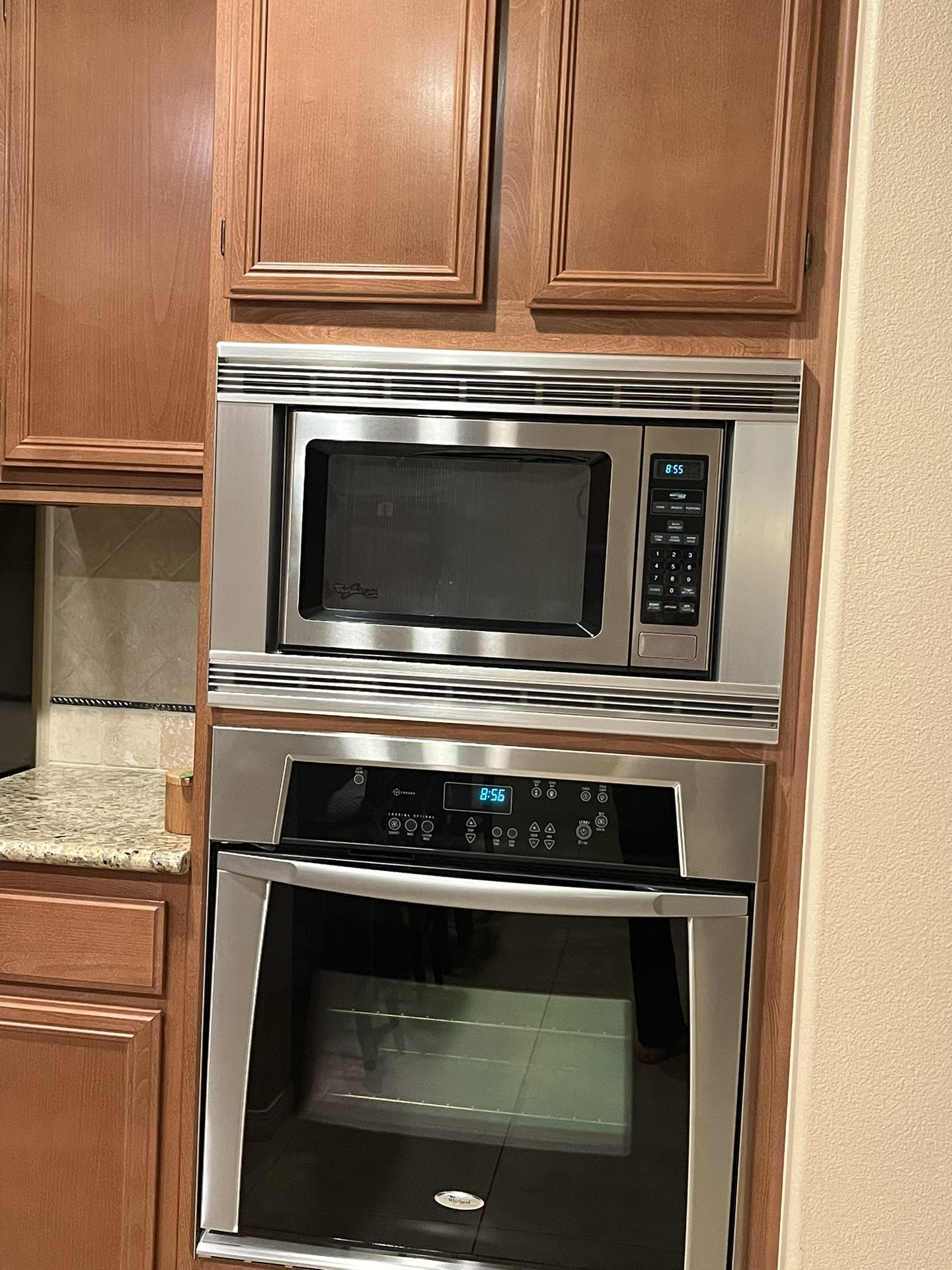 Whirlpool Gold Microwave Oven And Insert 30 X 19 for Sale in Corona, CA