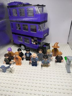 LEGO Harry Potter Knight Bus (not Complete) 4866 With Minifigures