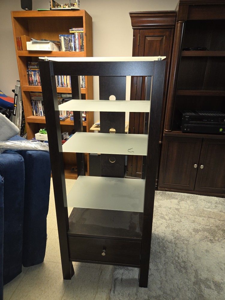 2 Entertainment Stands