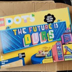 LEGO DOTS Big Message Board 41952 Complete Set 943 Pieces  - DENTED BOX