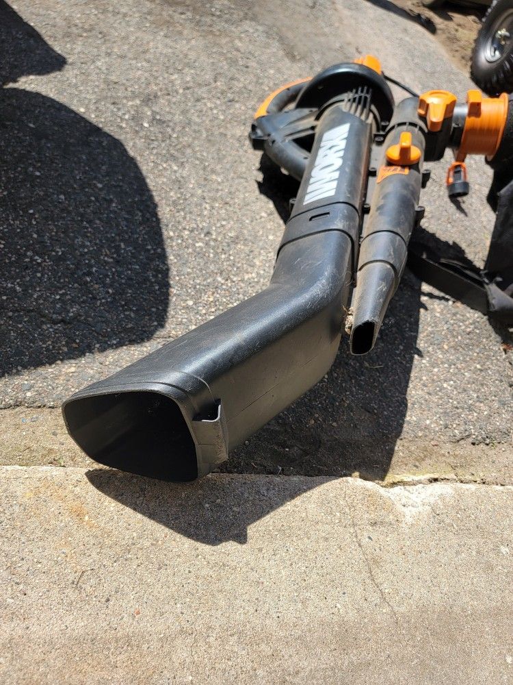 TRIVAC 3-in-1Blower, Mulcher Vcuum w/ Metal Impeller | WORX