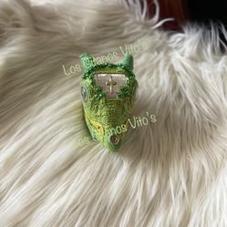 Para Los Babalawo’s que deseen adornar la cabeza de 4 patas para sus santos,Orula,Oddua