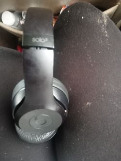 Solo Three BEATS by Dr. Dre
