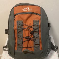 NEW American Outback H2O Backpack W/2L Bladder