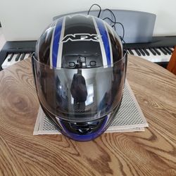 Motorcycle helmet