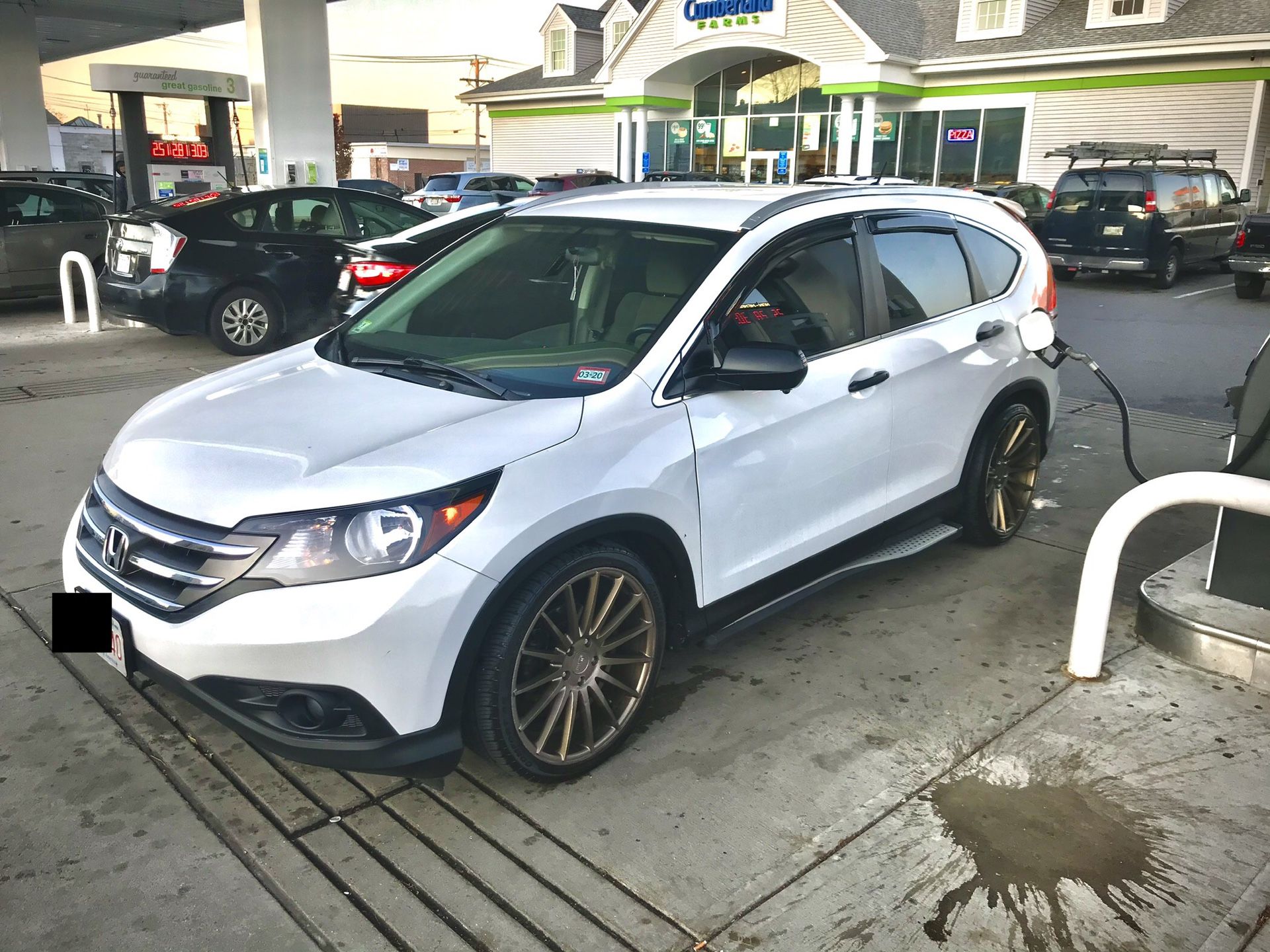 2012 Honda CRV lx (2 sets of rims + more)