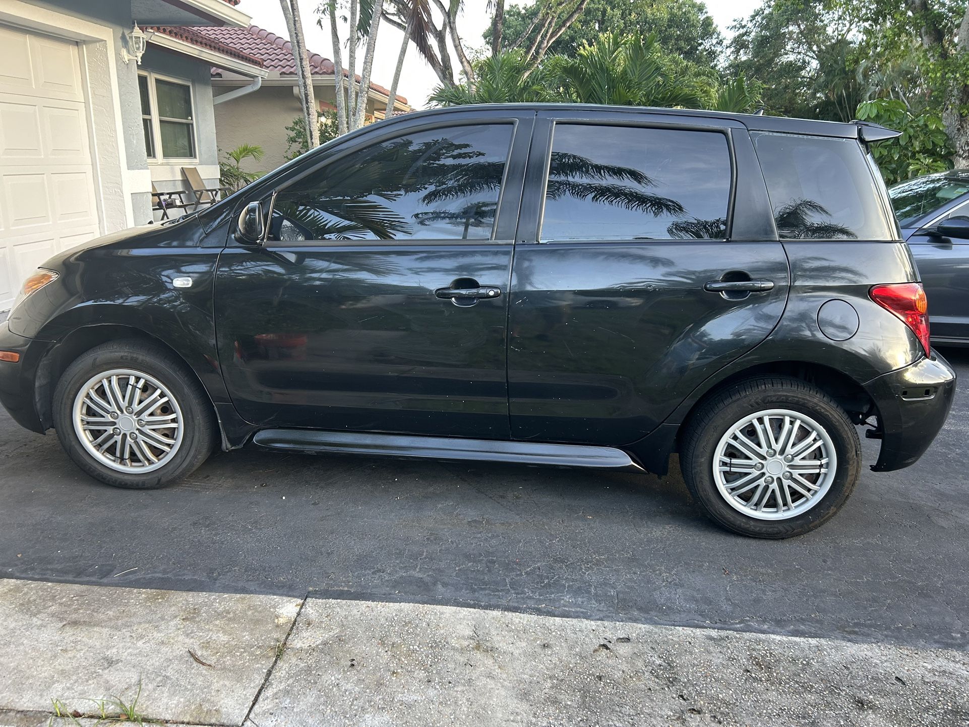 SCION 2005 Used , Renovated