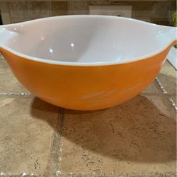Vintage Cinderella Pyrex Bowl