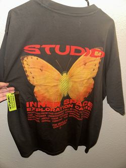STUDIO BUTTERFLY TEE