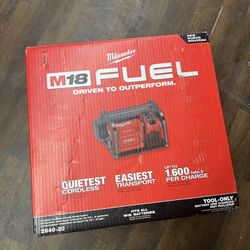 Milwuakee Fuel M18 2.5gal Quite Compressor (too Only) 