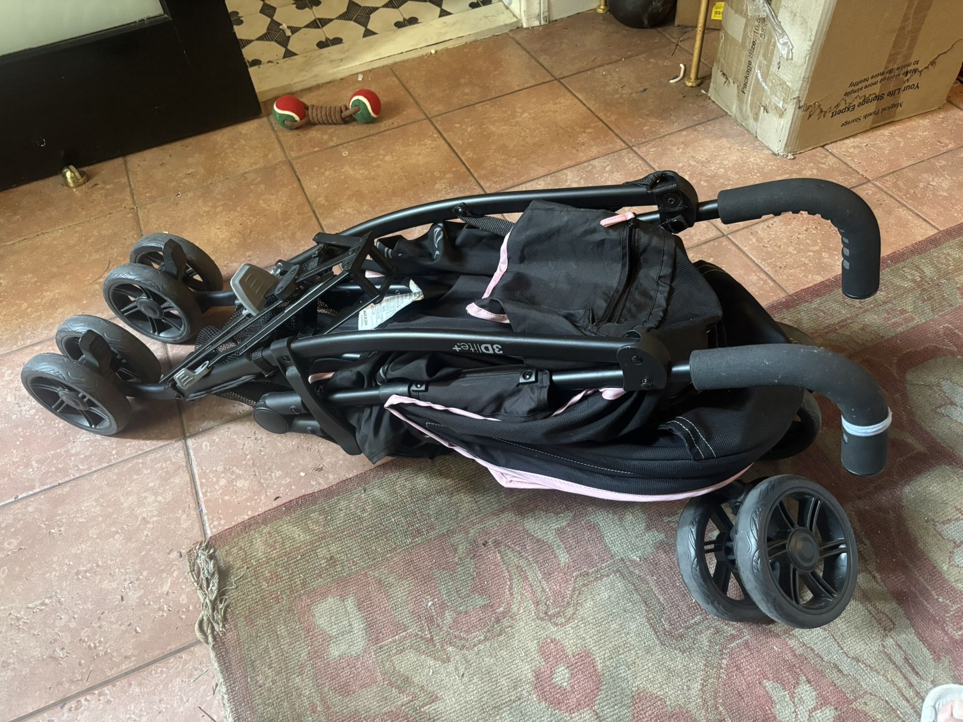 Umbrella stroller - Monrovia 