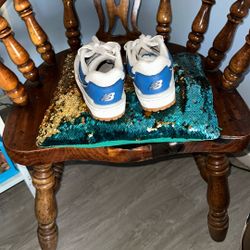 NB Size 7 In Women 