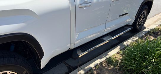 Running Boards 22-26 Tundra