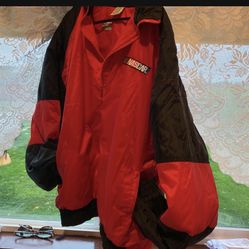 Great Winter Jacket For Men And Youth Size XL Perfect For Outdoors 