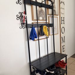 Coat rack and benche shoe storage