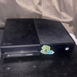 Xbox one and controller