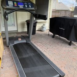 L7 Pro Sports Treadmill - Commercial Grade / Gym Quality