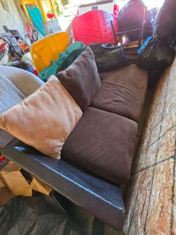 Free couch