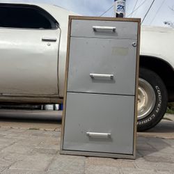 Metal Cabinet Three Drawer