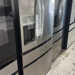 Frigidaire French Door Refrigerator 