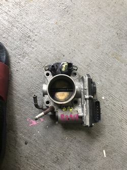 2011 Civic throttle body