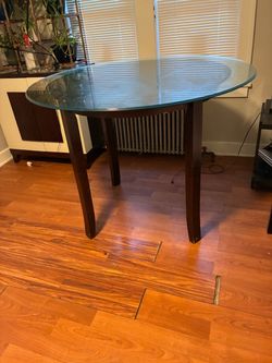 Table and chair set