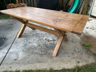 Rustic farmhouse pottery style dining table