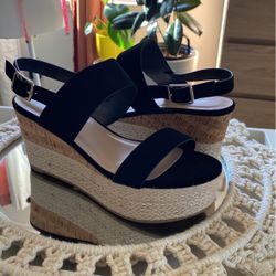 Black Wedges Size 6