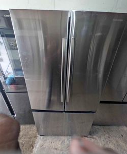 LgRefrigerator Good Condition 3 Months Warranty Delivery Available