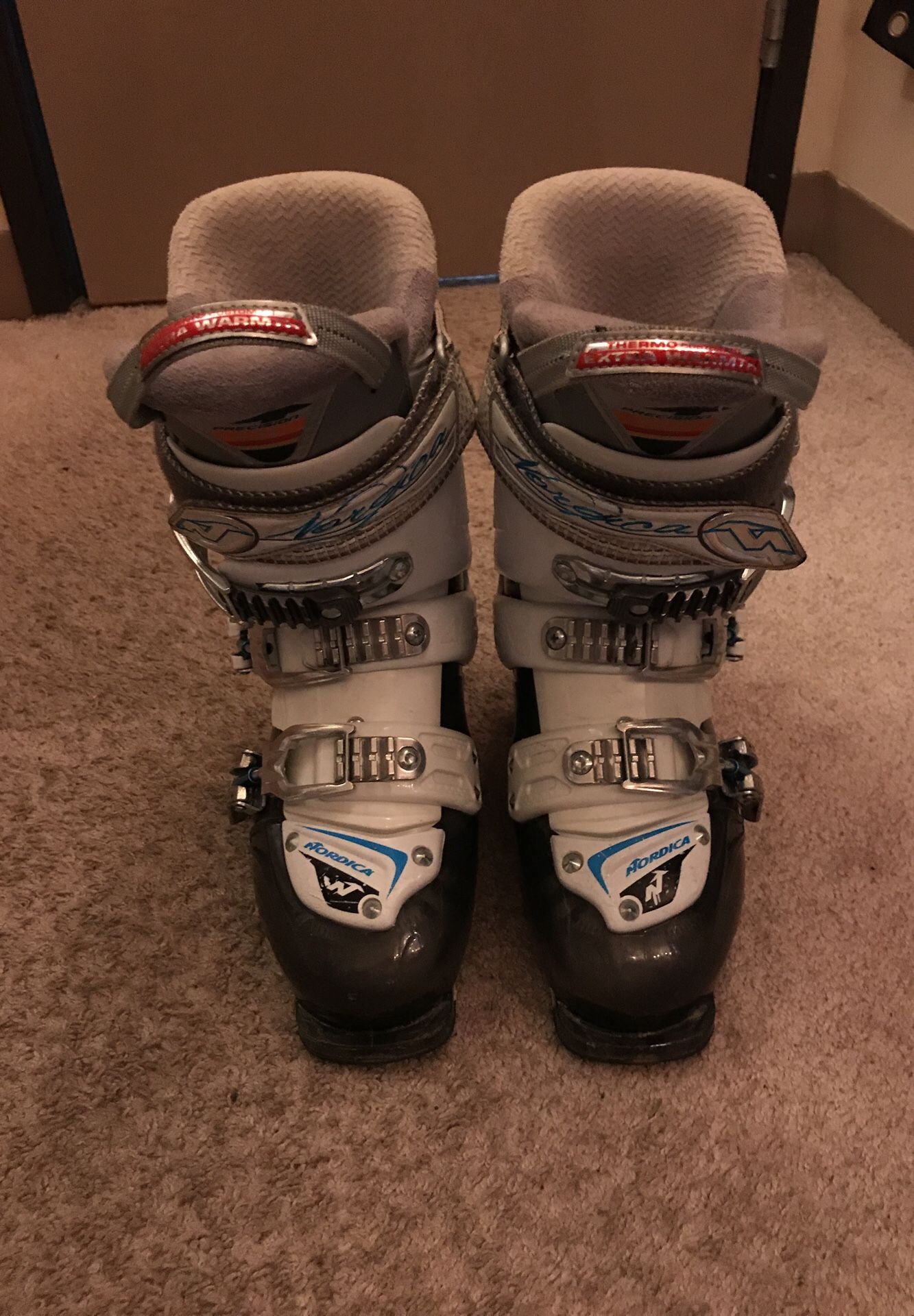 Nordic’s ski boots 285mm