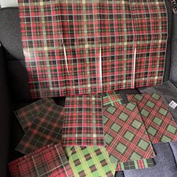12 sheets of Christmas wrapping paper!!
