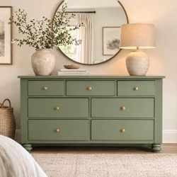 Beautiful Green 7 Drawer Wood Dresser