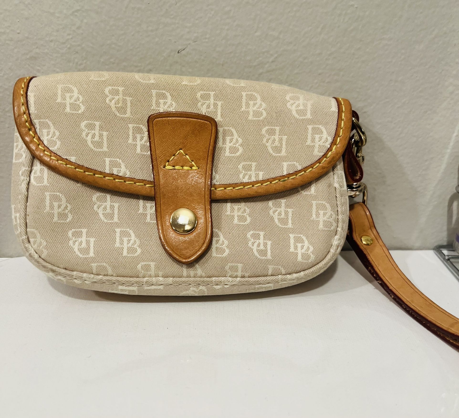 Dooney & Bourke Signature Flap Wristlet