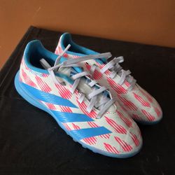 Adidas Predators Indoor Cleats 