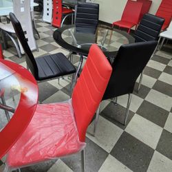 MANY COLORS - Round Dining Room 