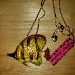 NEW Betsey Johnson Necklace 28"-30" Chain