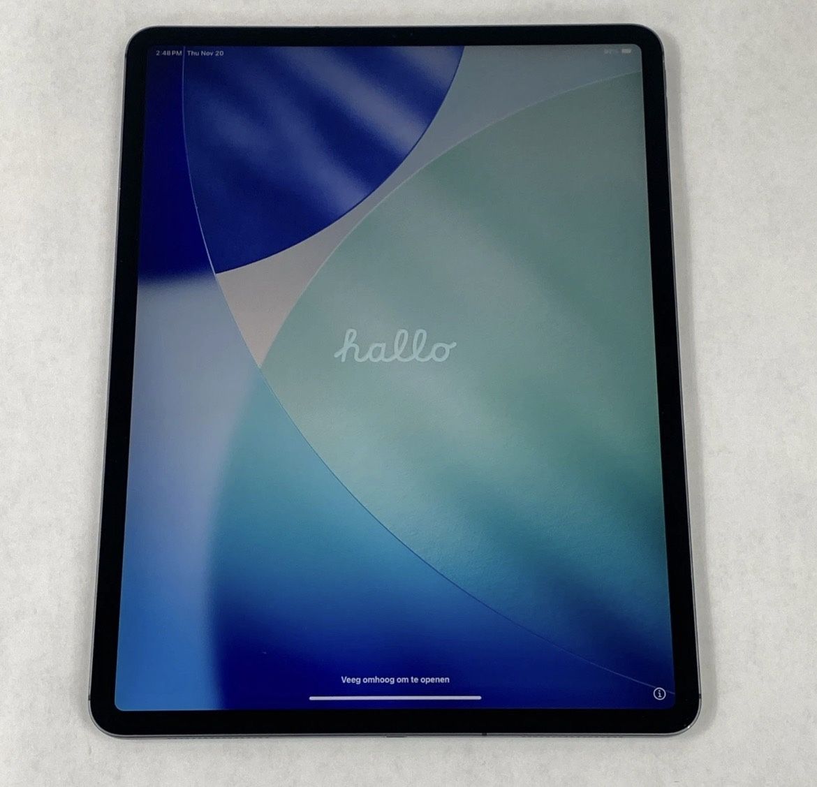 Apple iPad Pro 3rd Gen 12.9" A2014 64 GB Space Gray