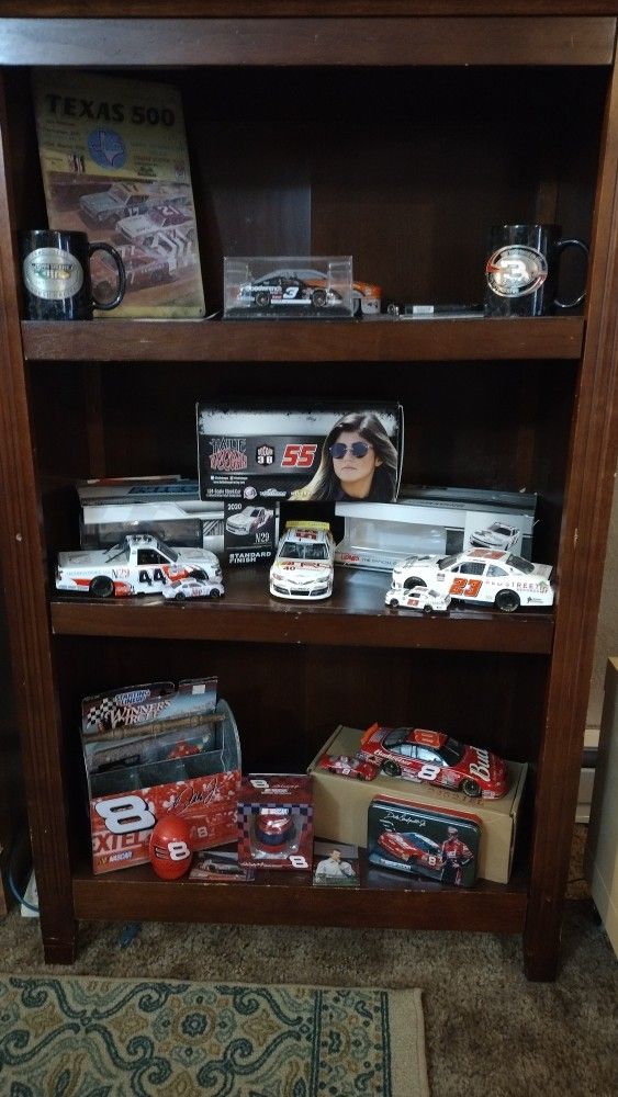 Nascar Collectable Memorabilia Dale Earnhardt Dale Earnhardt Jr Hailie DeeganNatalie DeckerDenny Hamlin John Deere Jeff Gordan