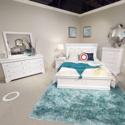 4 PCS QUEEN BEDROOM SET: QUEEN BED FRAME, NIGHTSTAND, DRESSER, MIRROR