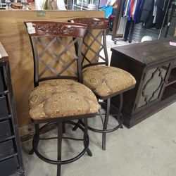 Barstools available! 27" seat height (4) available