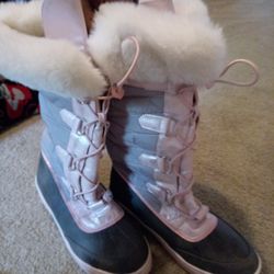 NEW Justice Size 8 Tall Snow Boot